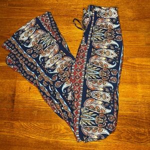 NWOT! FASHION NOVA flare pants